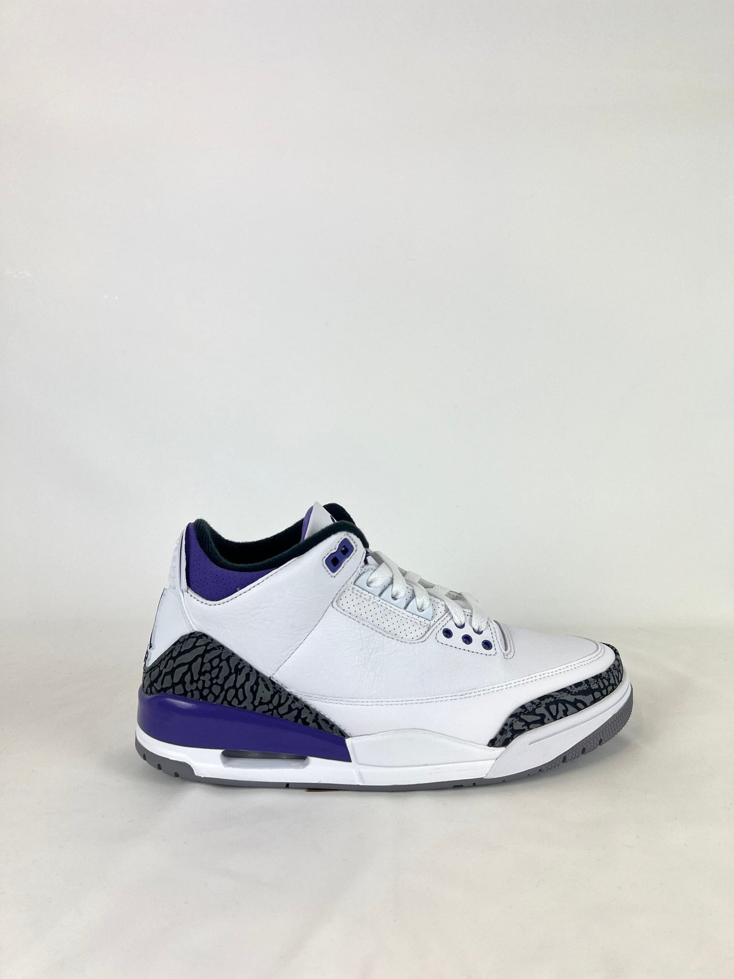 Jordan 3 Retro ‘Dark Iris’