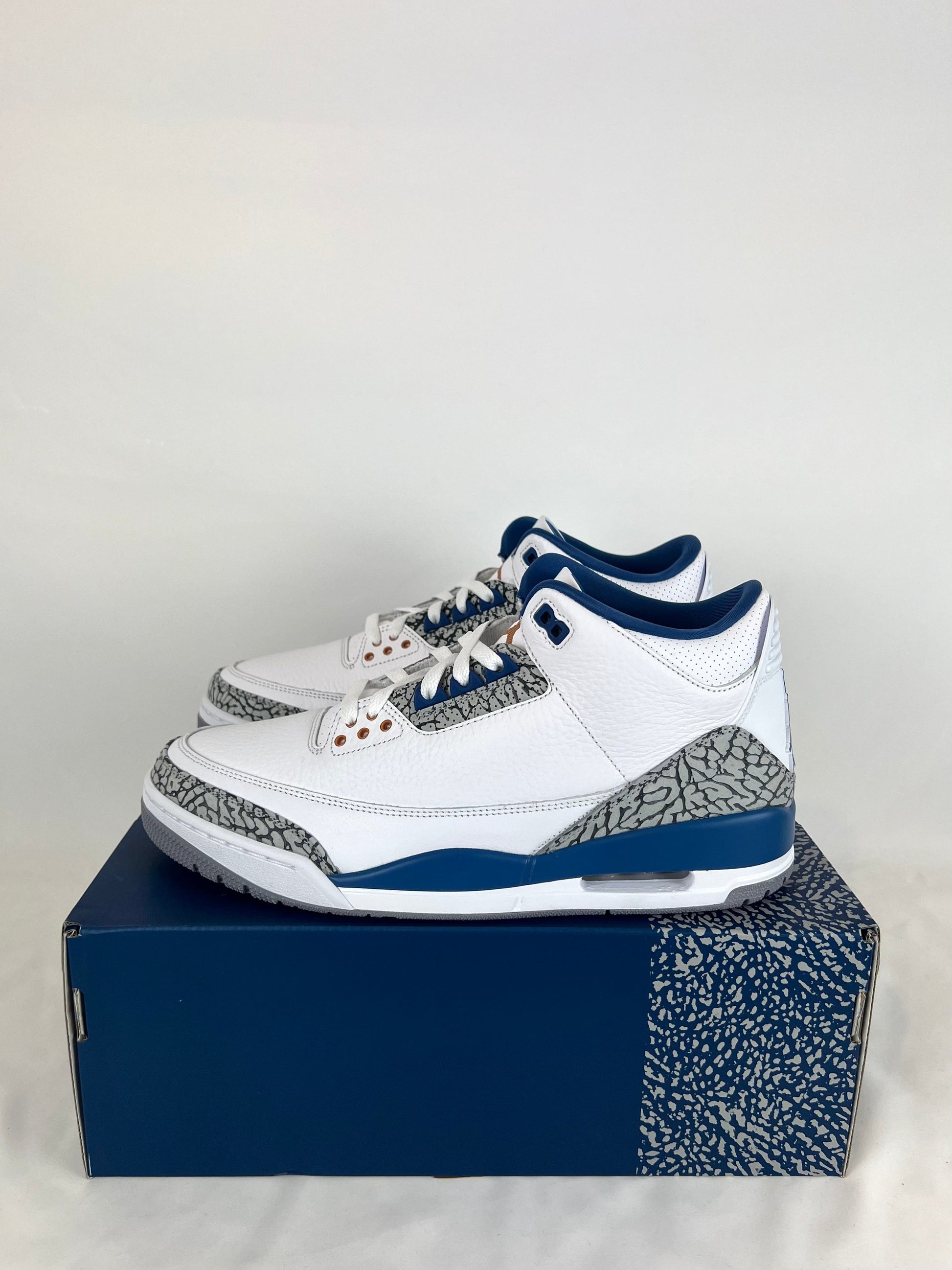 Jordan 3 Retro ‘Wizards’