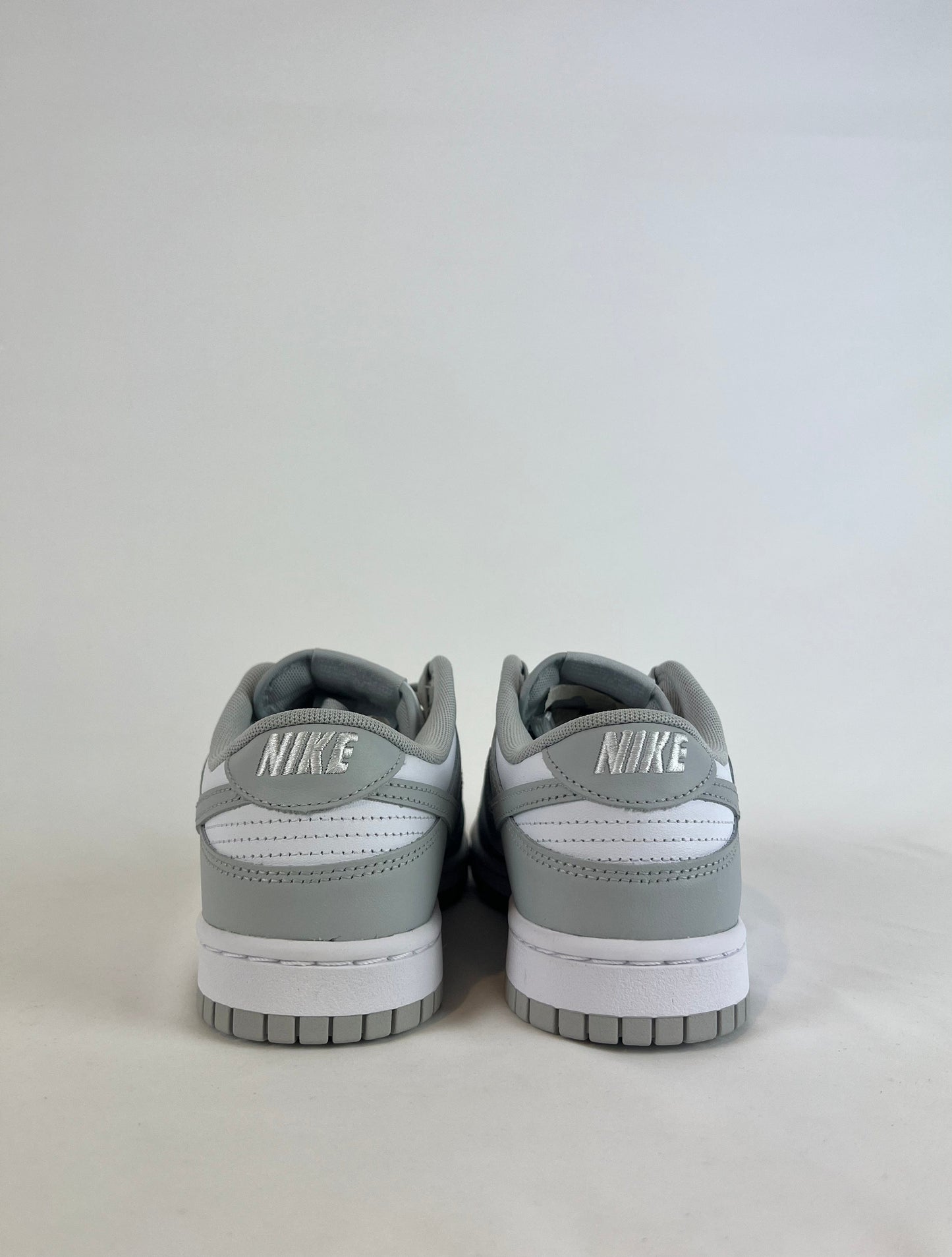 Nike Dunk Low Retro ‘Grey Fog’