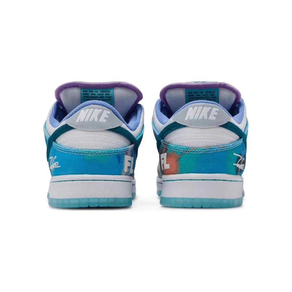 Nike Dunk Low SB x Futura Laboratories 'Bleached Aqua'