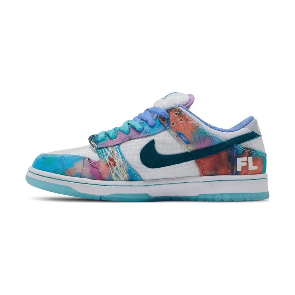 Nike Dunk Low SB x Futura Laboratories 'Bleached Aqua'