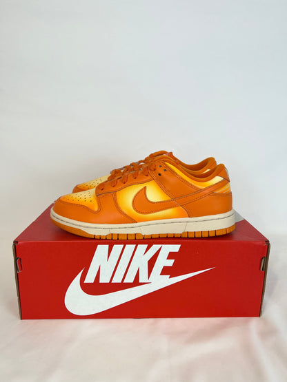 Nike Dunk Low Wmns 'Magma Orange'