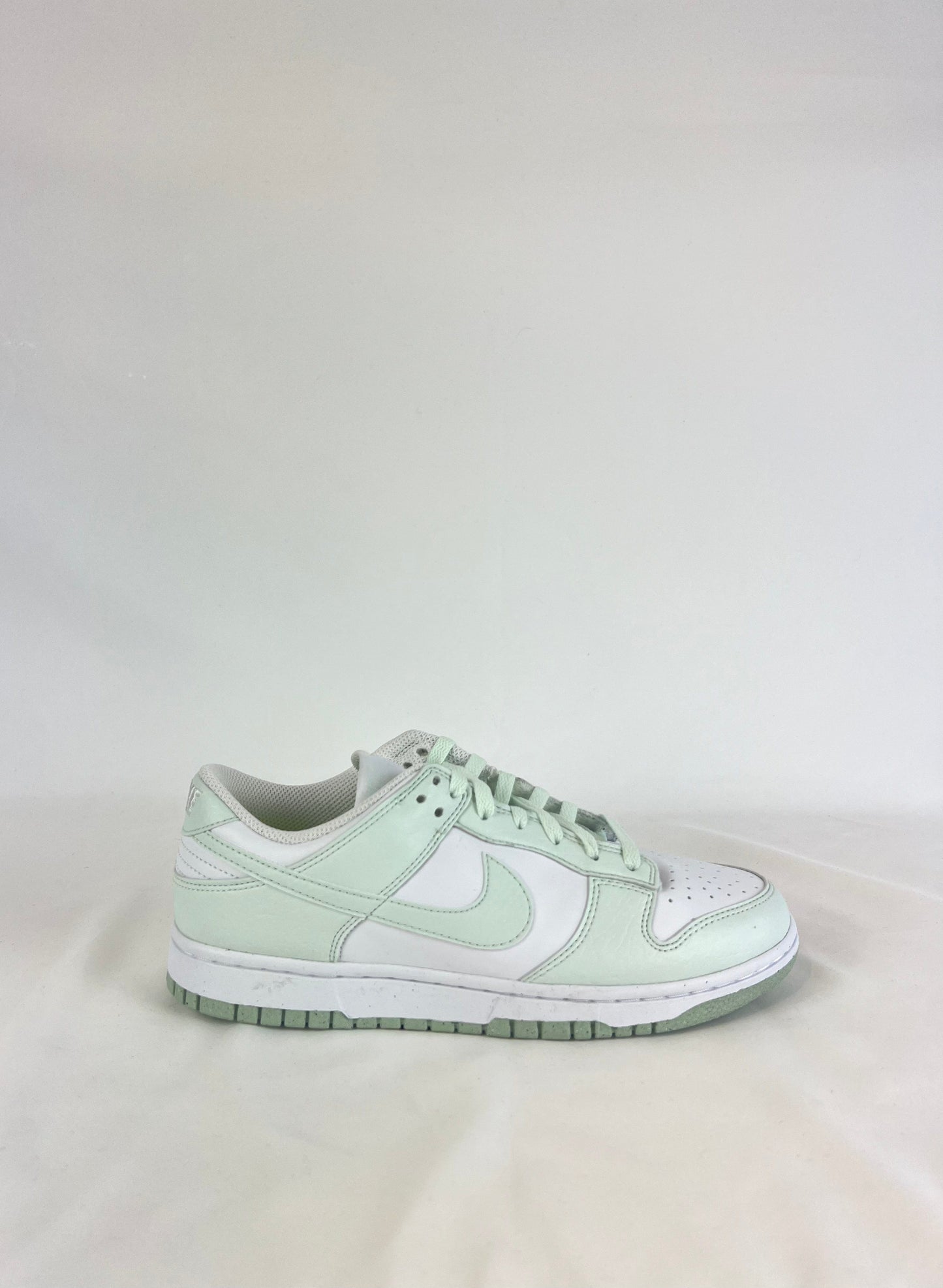 Nike Dunk Low Wmns Next Nature 'Barley Green'