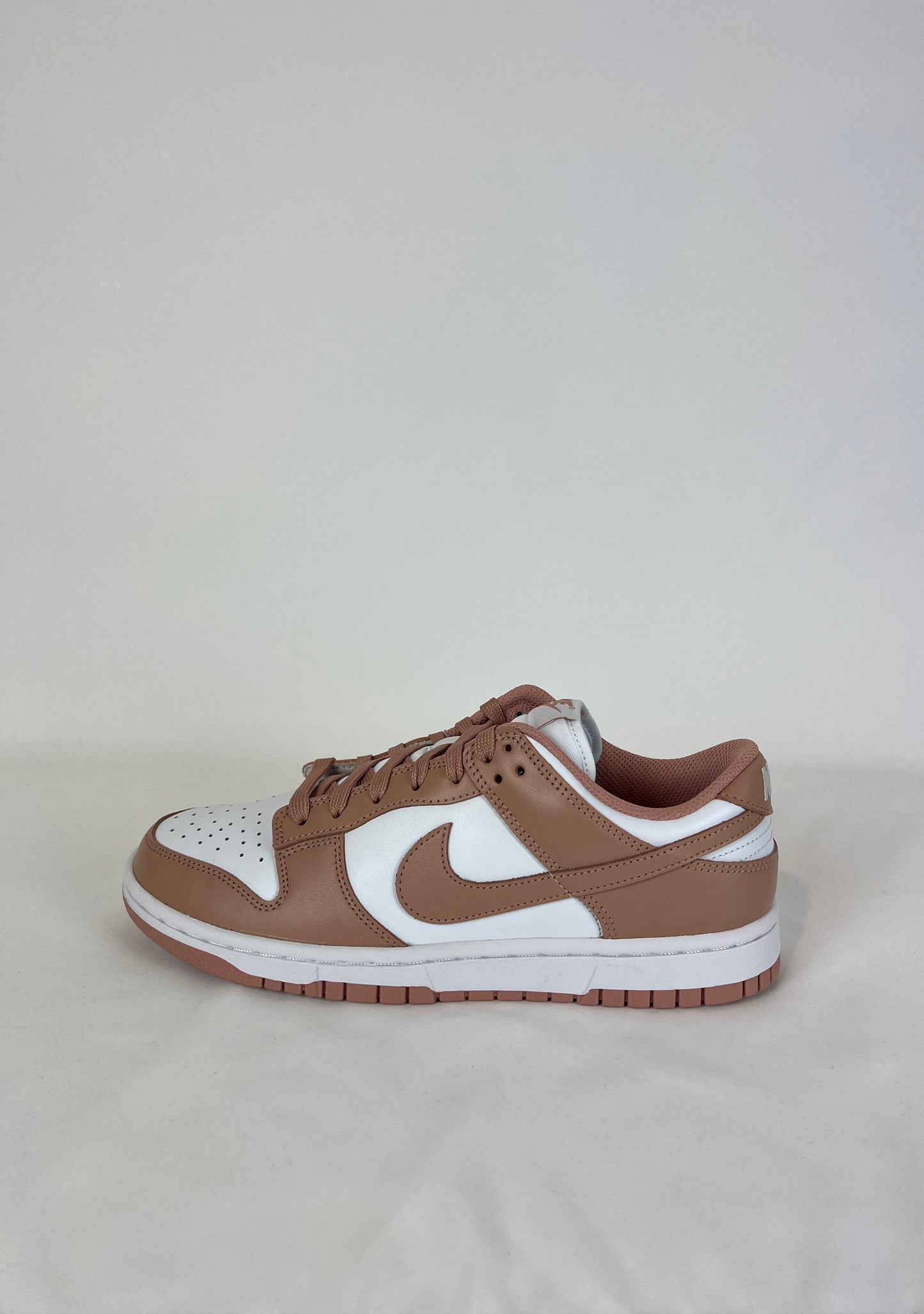 Nike Dunk Low Wmns 'Rose Whisper'